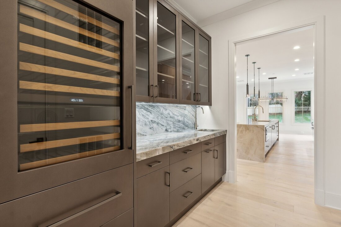 Mid-Atlantic Builders Custom Traditional Home